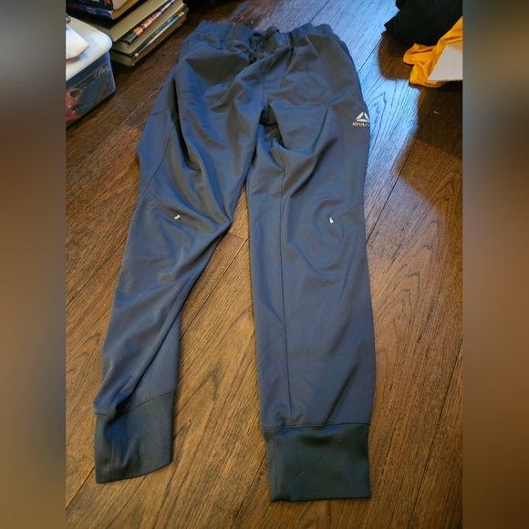 Reebok Pants Mens Medium Grey Gray Elastic Waist Sport Slim Leg Jogger Used.  - Picture 1 of 14